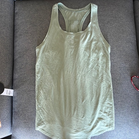 Lululemon Tank Top - Picture 1 of 4